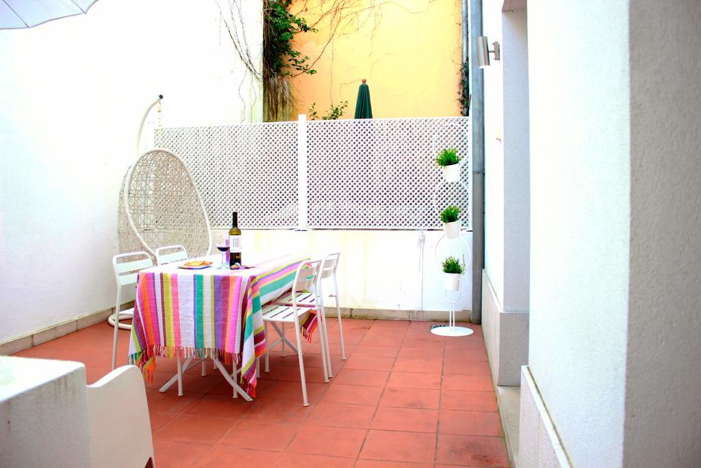 Joivy Modern 1-Bed Apt With Terrace, Moments From Sao Bento Palace Lissabon Exterior foto